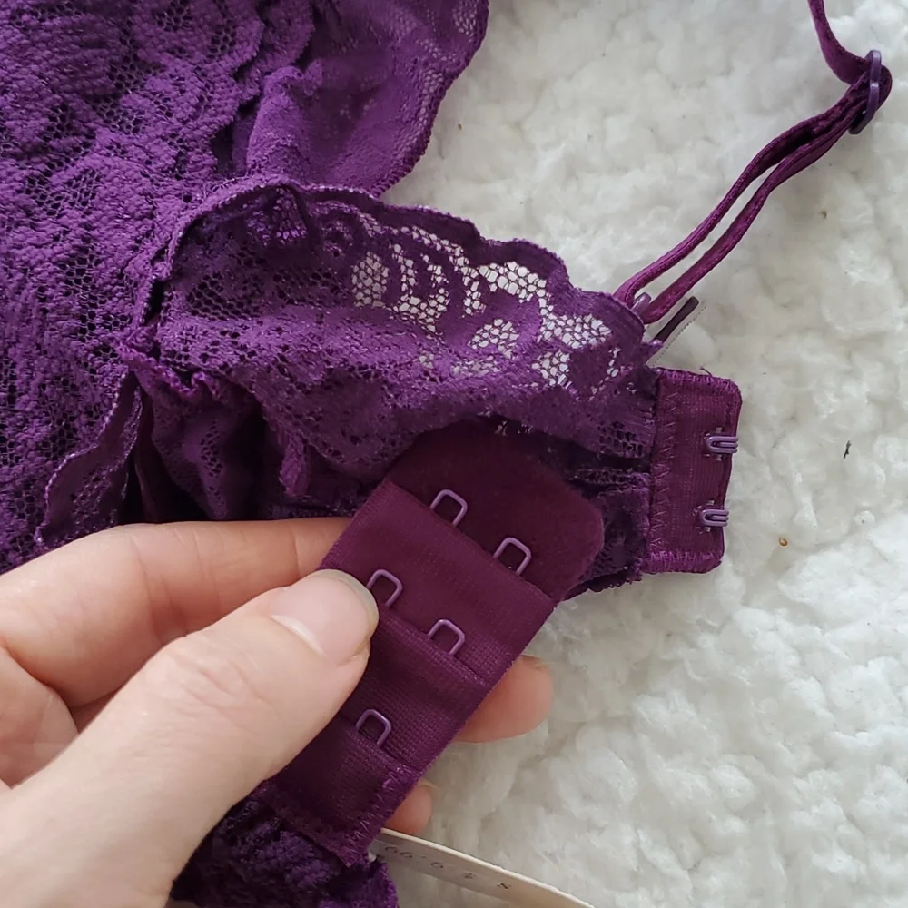 Victoria's Secret Purple/Fushia Garter Belt Bundle - Picture 15 of 17